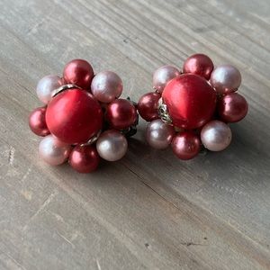 Vintage Estate Pink Faux Pearl Costume Jewelry Beaded Clip On Earrings Japan